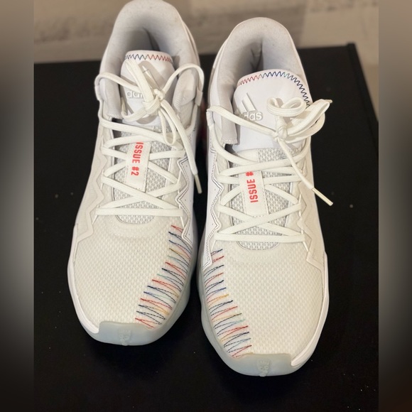 Brand new!!! Never worn before. Reflective!!!
Size 12 - Picture 3 of 7